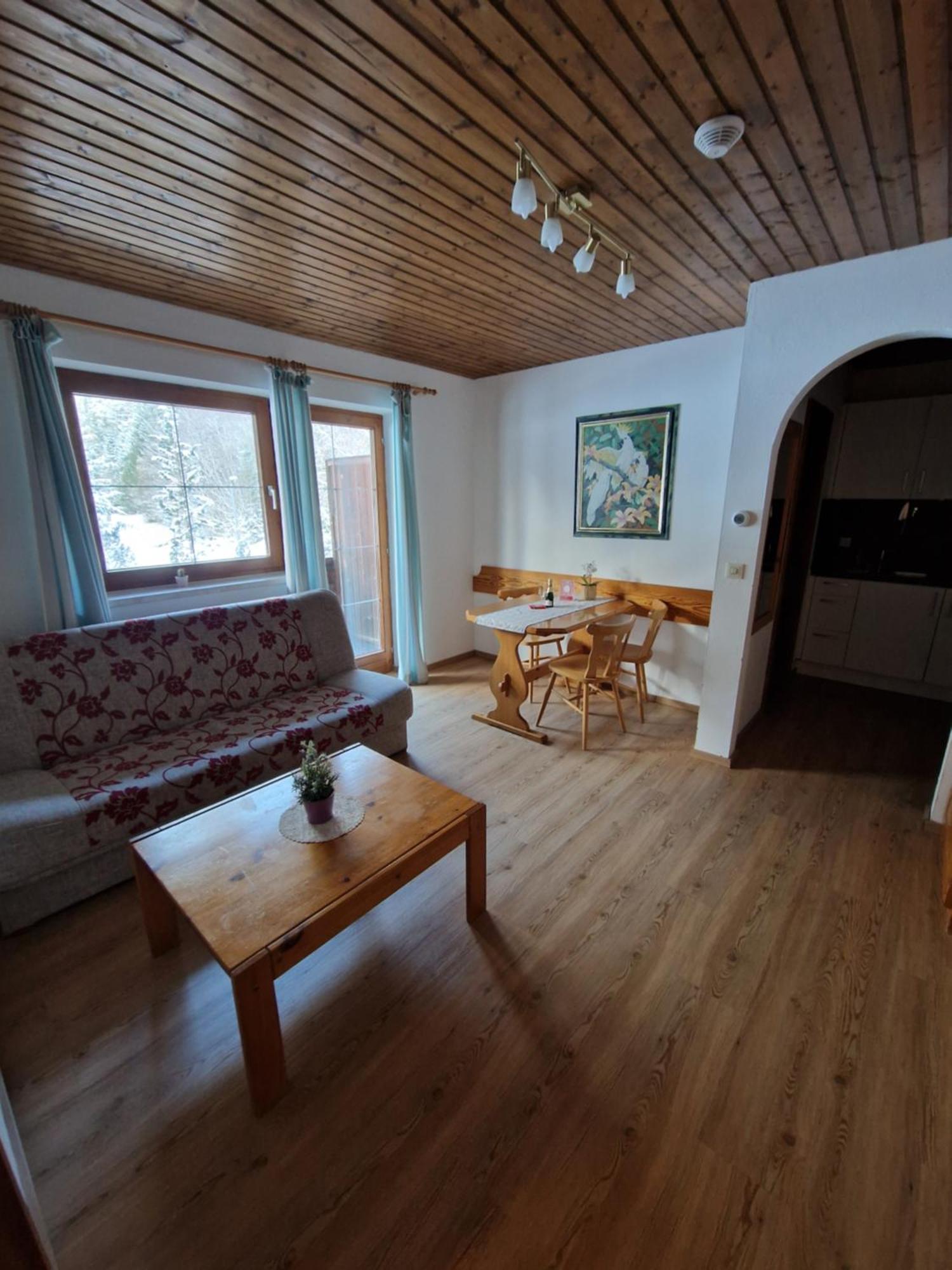 Bed and Breakfast Garni Baerenwirt Leutasch Exteriér fotografie